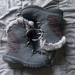 Columbia Kids Gray and Pink Boots